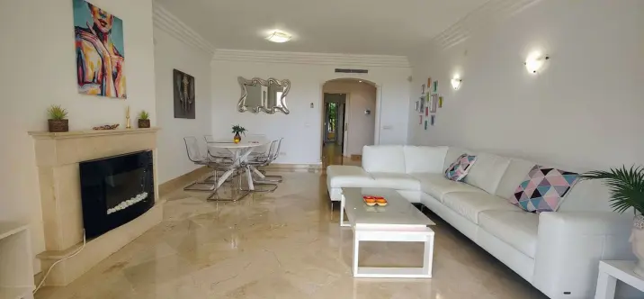 Venta de apartamento en planta baja en Casares 4