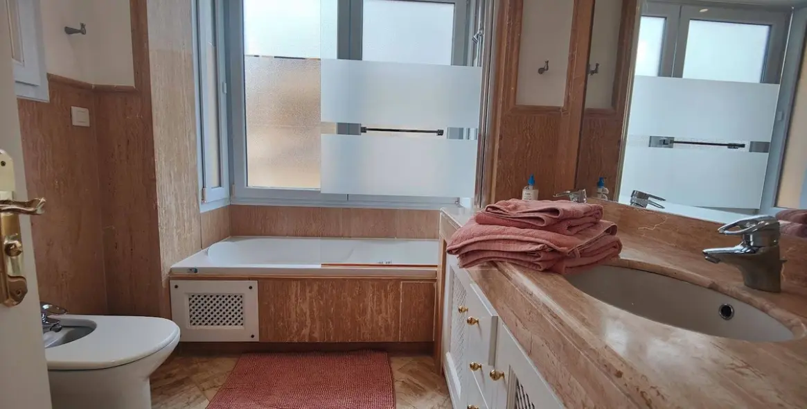 Venta de apartamento en planta baja en Casares 25