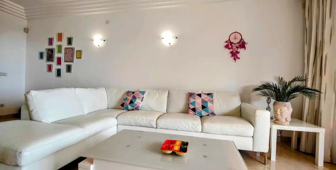 Venta de apartamento en planta baja en Casares 28