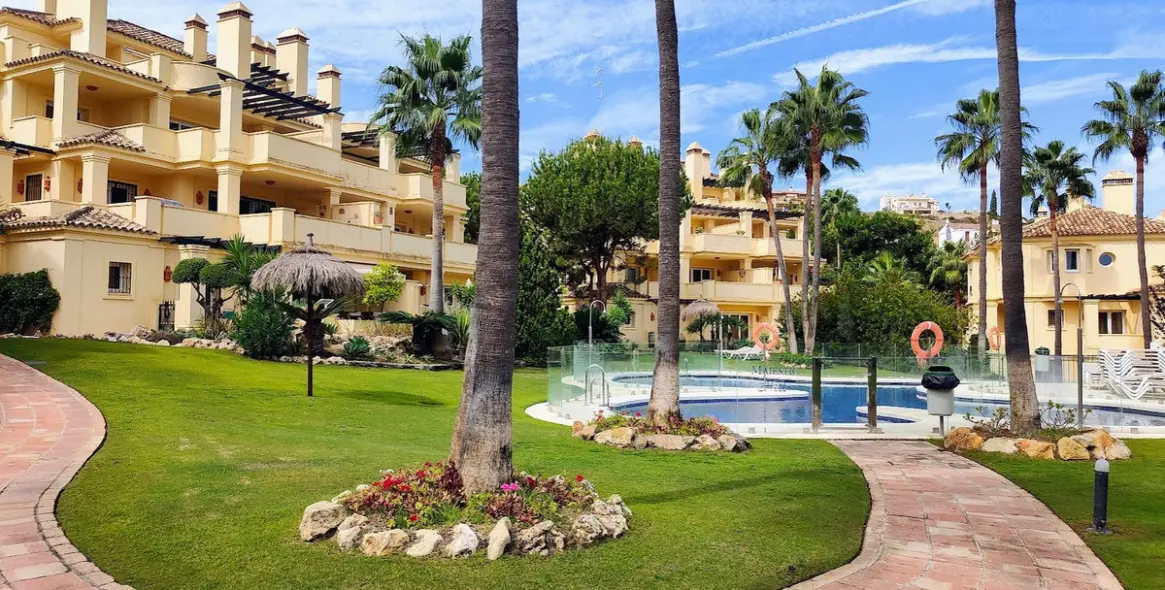 Venta de apartamento en planta baja en Casares 35