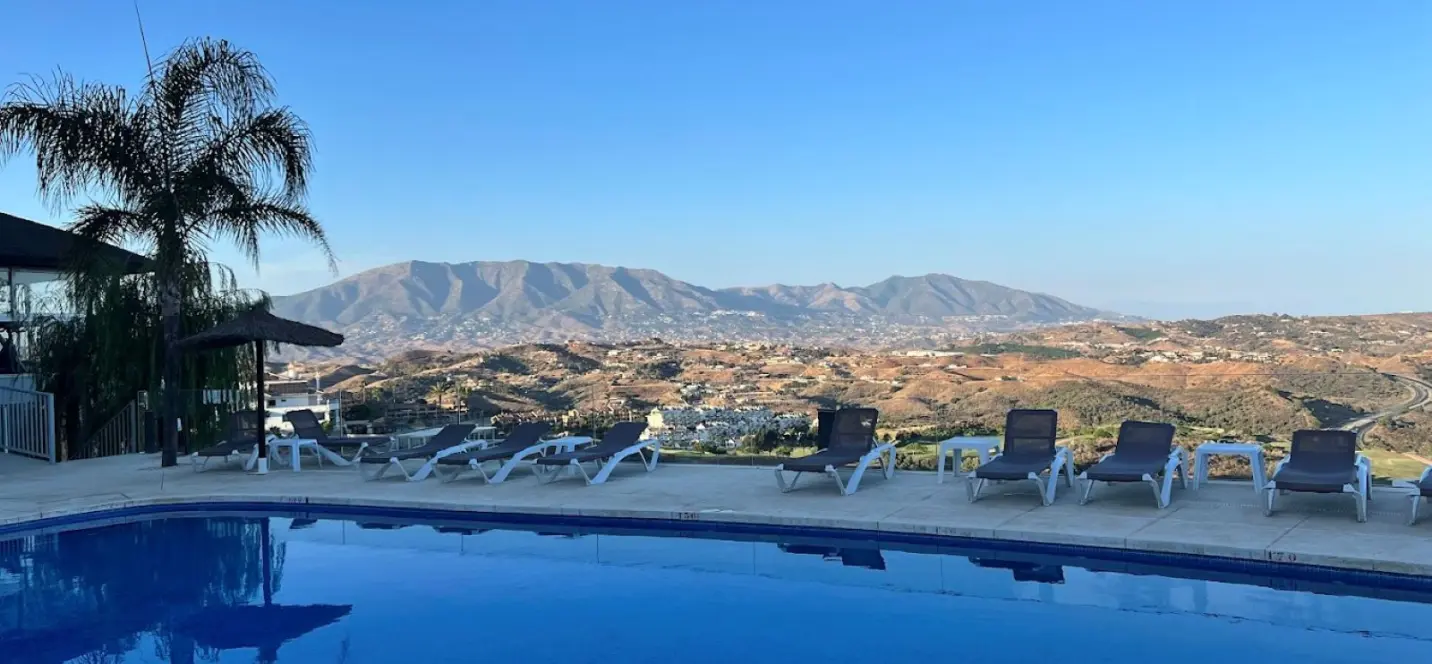 Продажа двухуровневого пентхауса в La Cala de Mijas 2