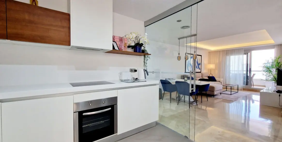 Venta de ático en San Pedro de Alcántara 8