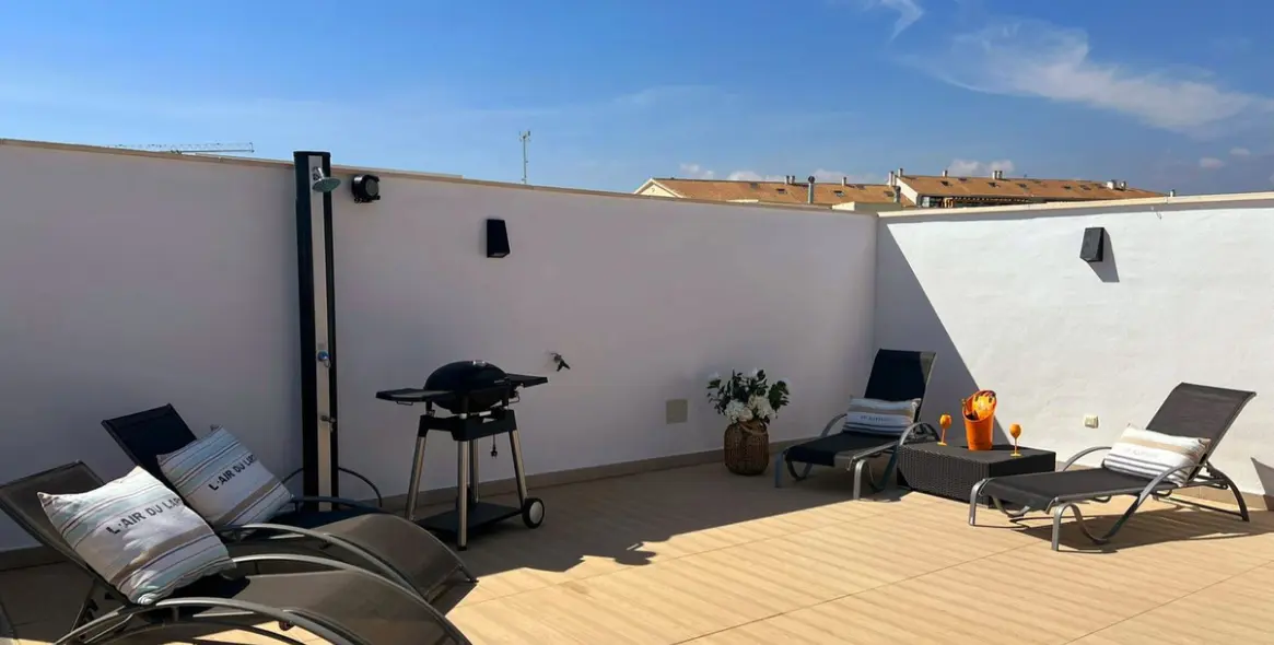 Venta de ático en San Pedro de Alcántara 24
