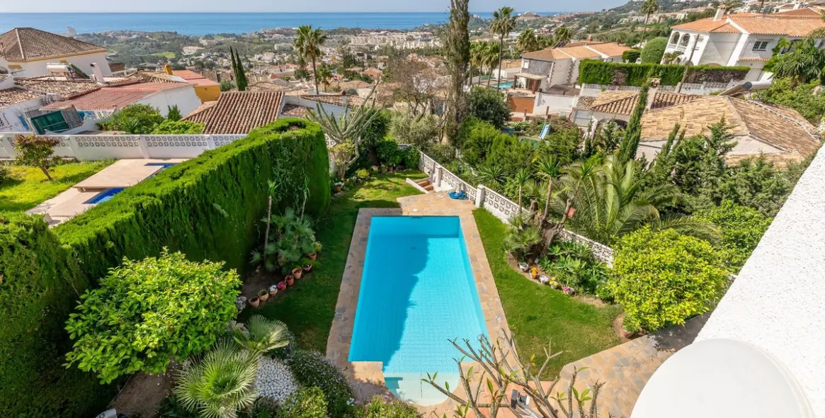 Venta de villa independiente en Benalmadena 2