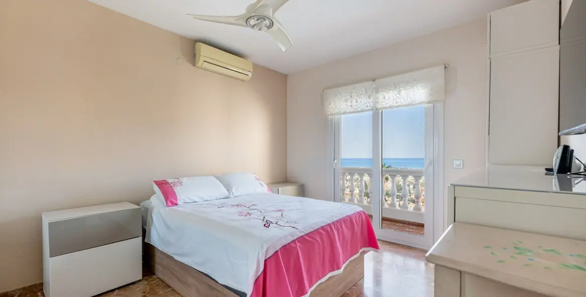 Venta de villa independiente en Benalmadena 14