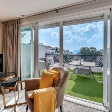Venta de ático dúplex en Puerto Banús