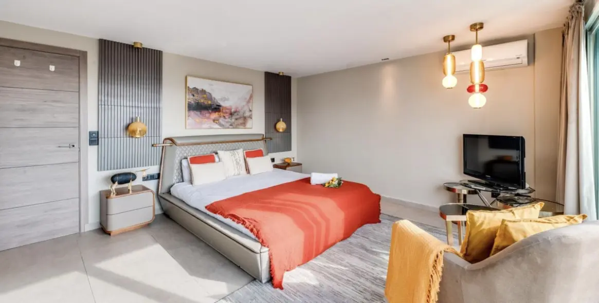 Venta de ático dúplex en Puerto Banús 6