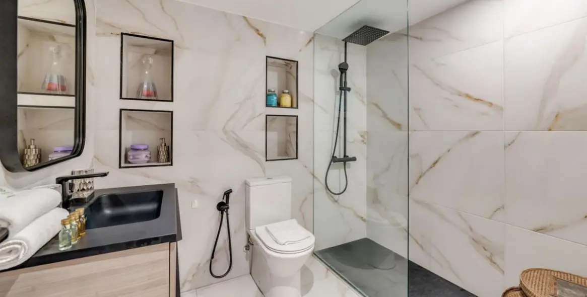 Venta de ático dúplex en Puerto Banús 20