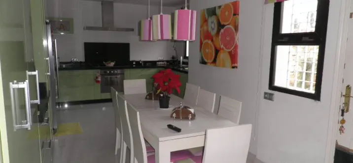 Long-term rent of detached villa in Estepona 2