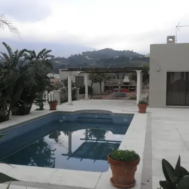 Long-term rent of detached villa in Estepona