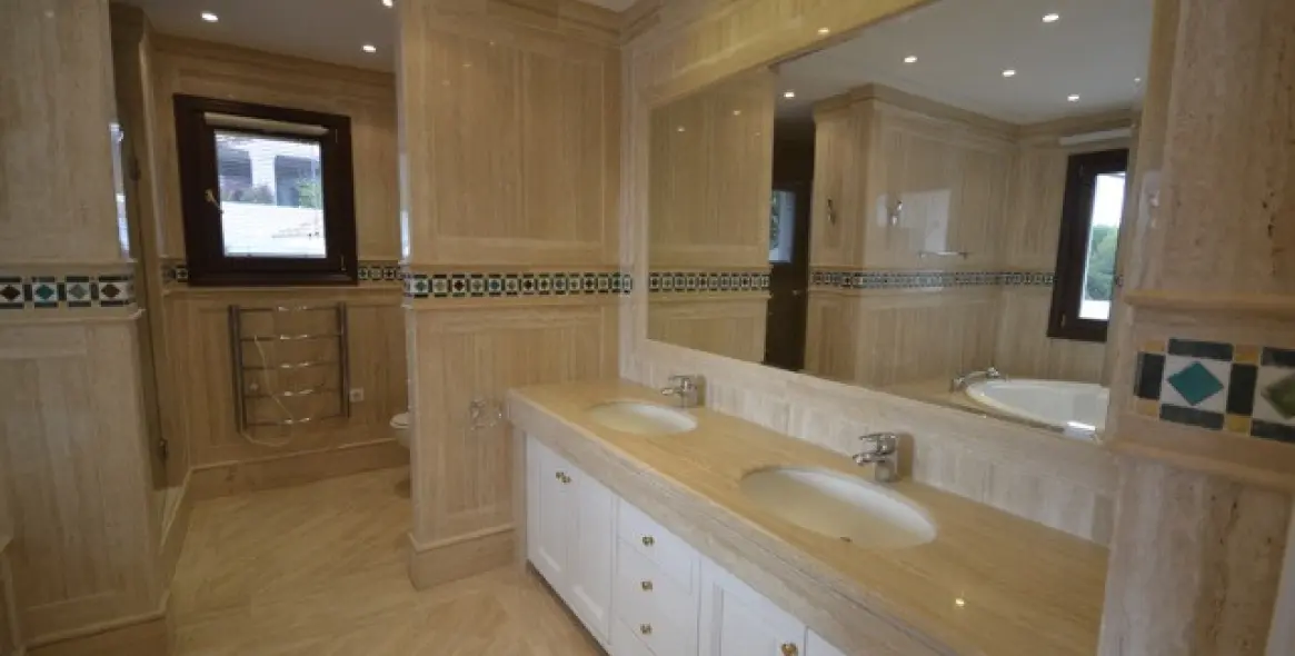 Long-term rent of penthouse in Sierra Blanca 21