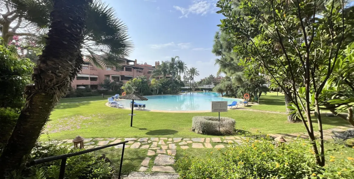 Long-term rent of ground floor apartment in Marbella 1