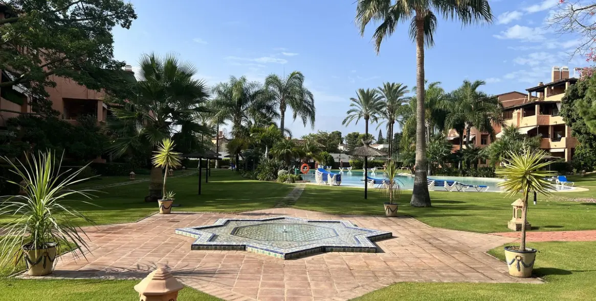 Long-term rent of ground floor apartment in Marbella 17