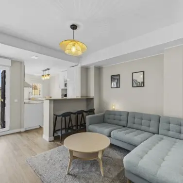 Venta de apartamento en planta media en Benalmadena