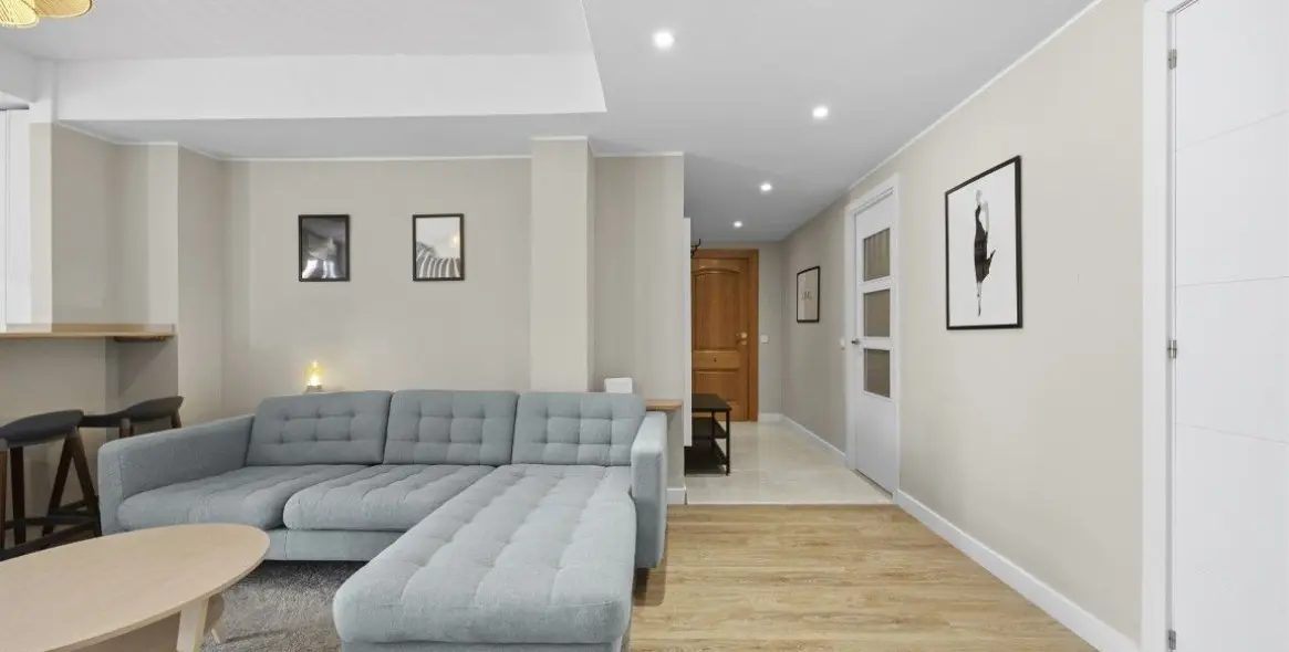 Sale of middle floor apartment in Benalmadena 9