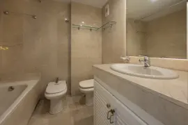 Image 18 thumb