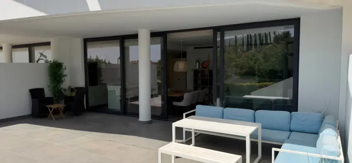 Sale of ground floor apartment in Higueron 0