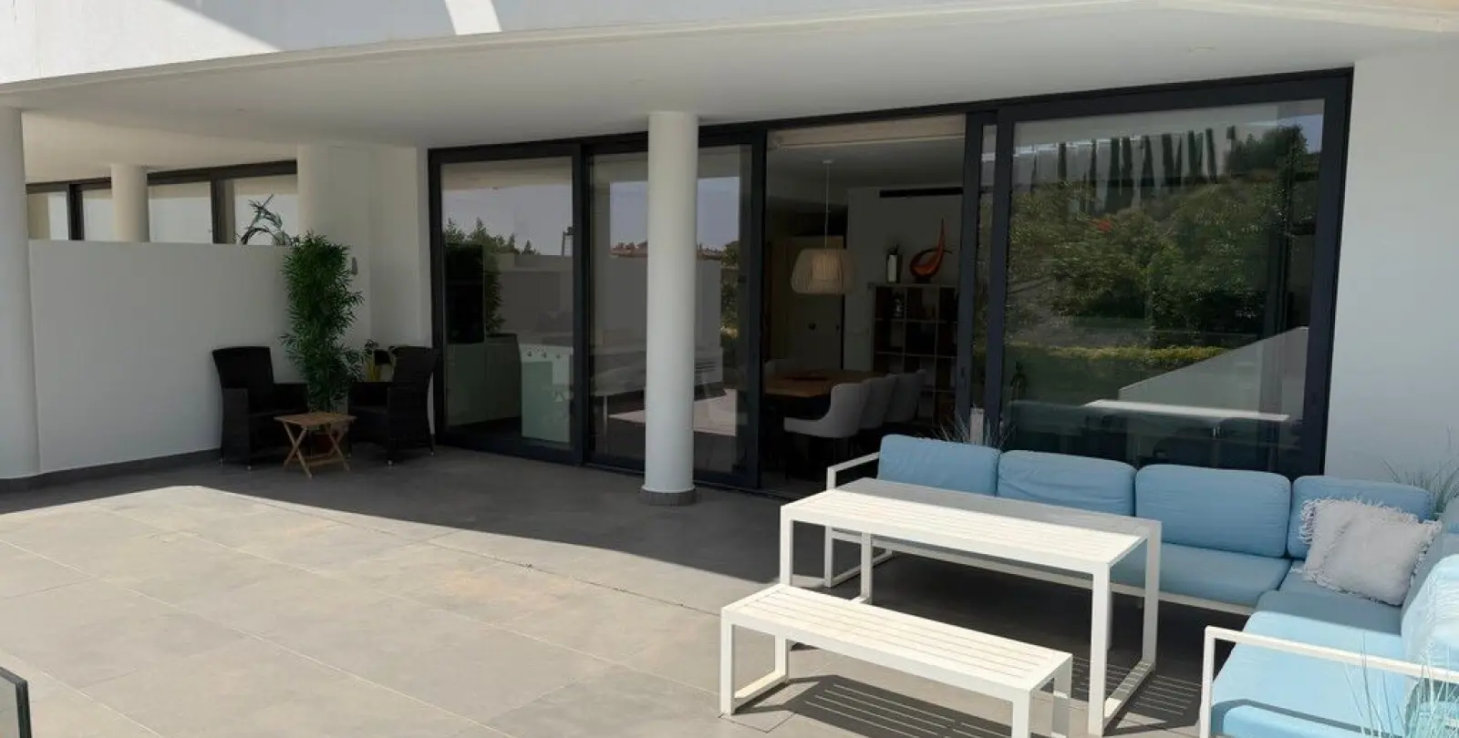 Venta de apartamento en planta baja en Higueron 7