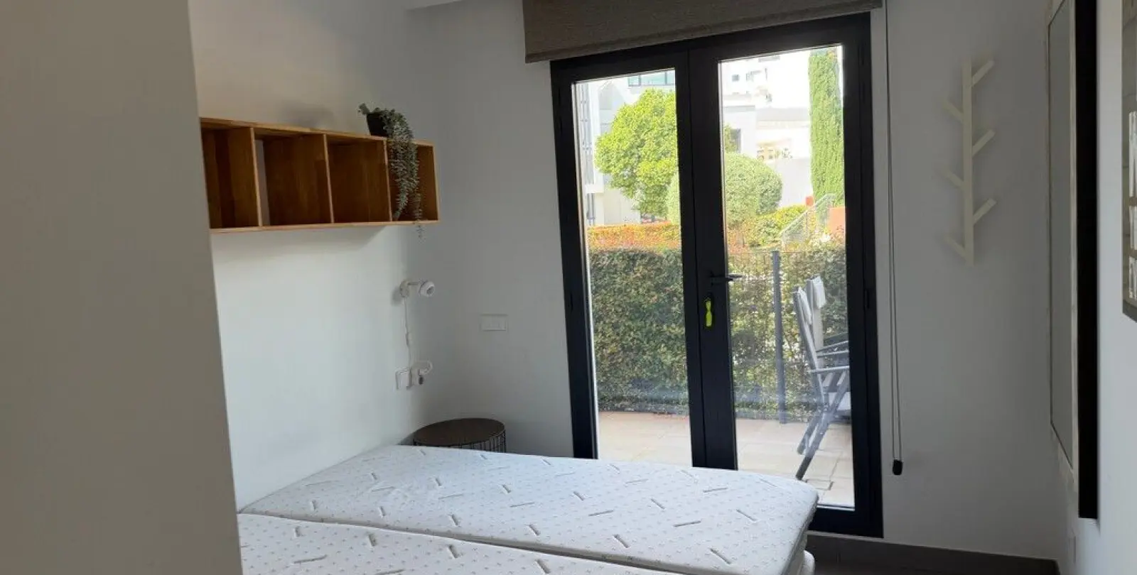Venta de apartamento en planta baja en Higueron 18