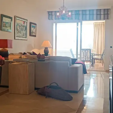 Sale of middle floor apartment in Elviria