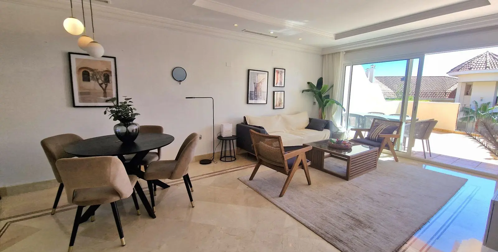 Sale of middle floor apartment in Nueva Andalucía 6