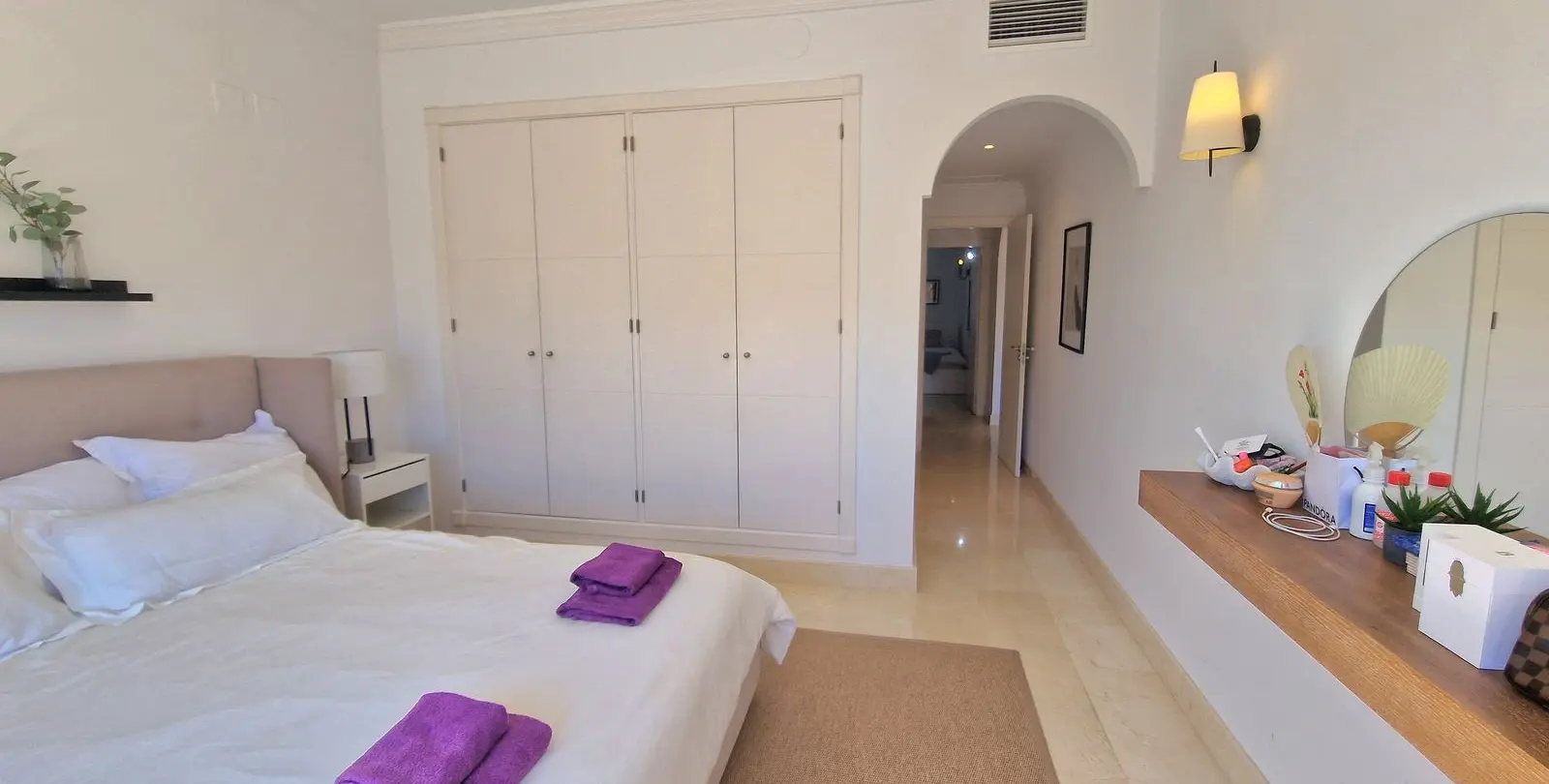 Sale of middle floor apartment in Nueva Andalucía 18