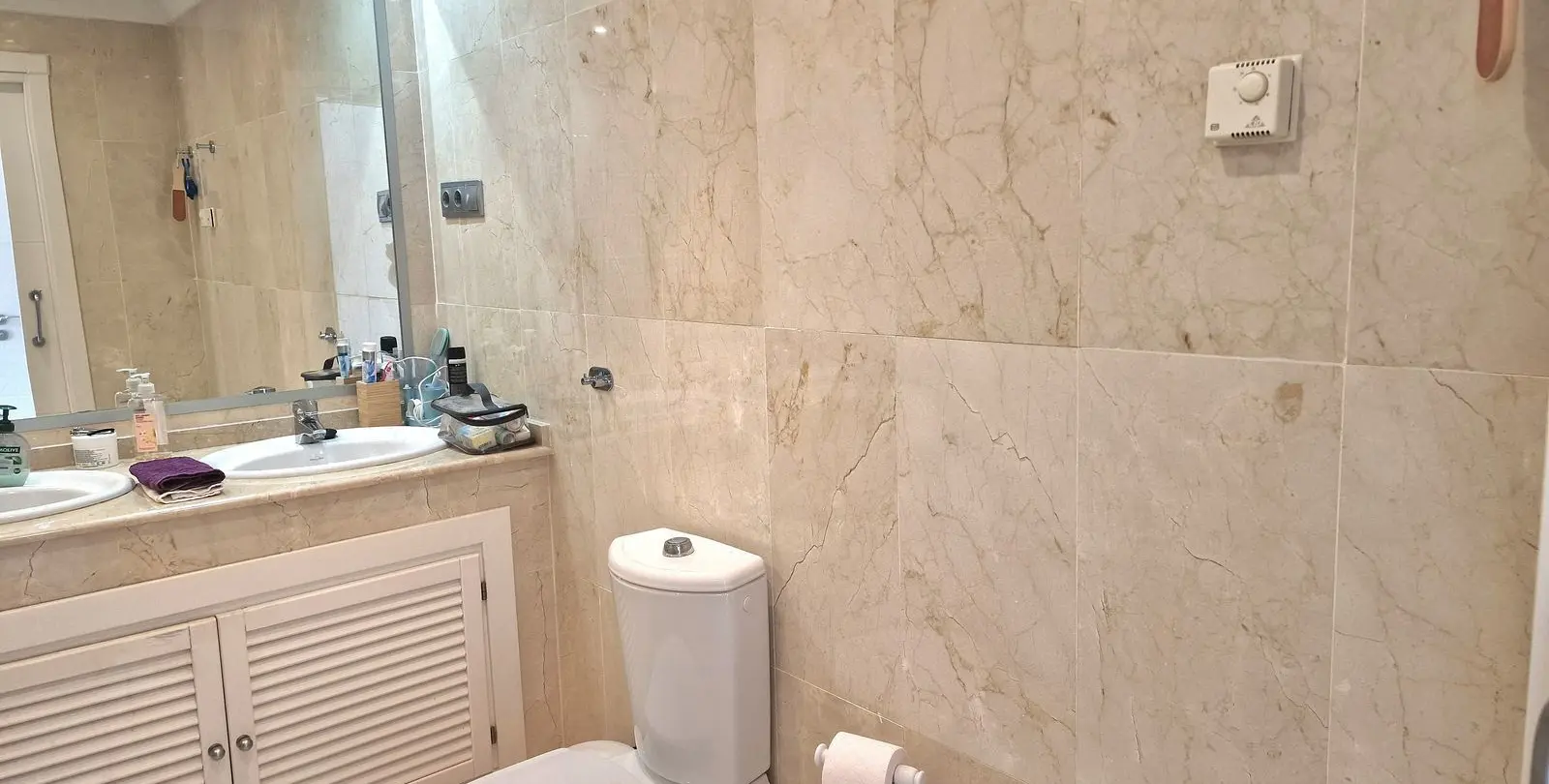 Sale of middle floor apartment in Nueva Andalucía 20