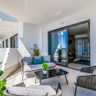 Venta de apartamento en planta media en Fuengirola