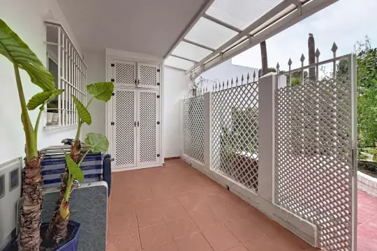 Image 6 thumb