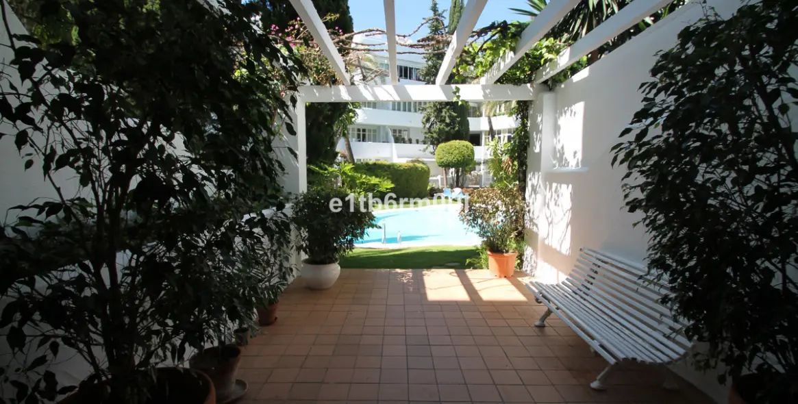 Venta de ático dúplex en The Golden Mile 19