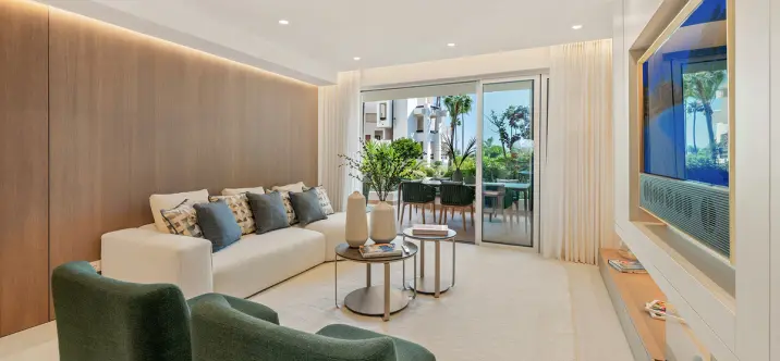 Venta de apartamento en planta baja en Estepona 4