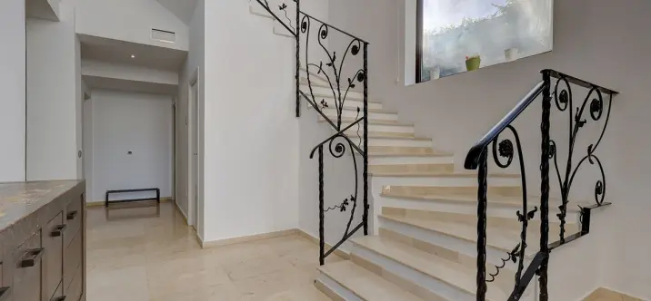 Venta de villa independiente en El Rosario 3