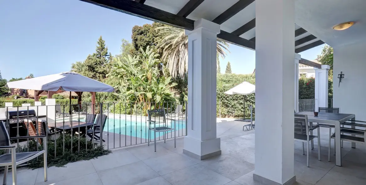 Venta de villa independiente en El Rosario 17