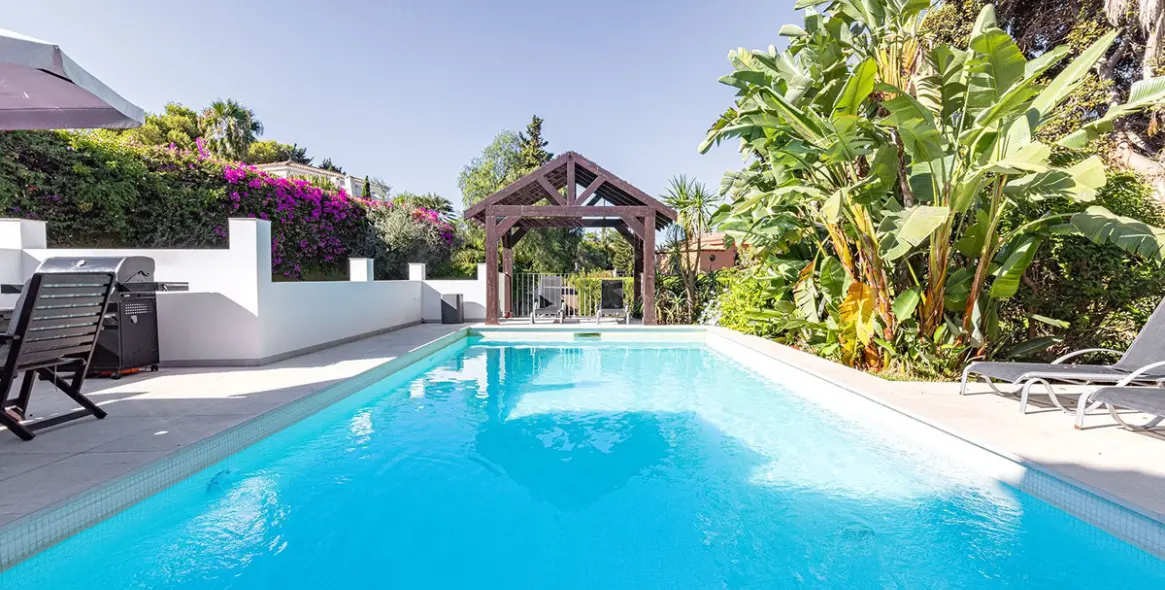 Venta de villa independiente en El Rosario 22
