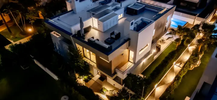 Venta de casa pareada en Puerto Banús 2