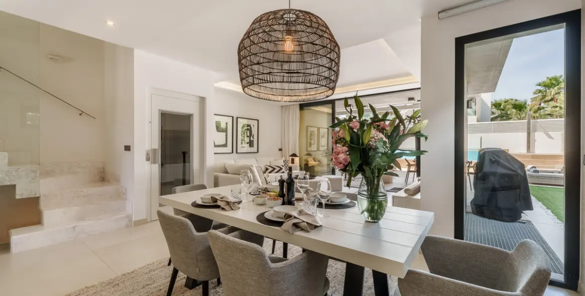 Venta de casa pareada en Puerto Banús 24