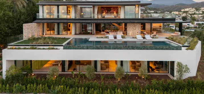 Venta de villa independiente en Marbella 3