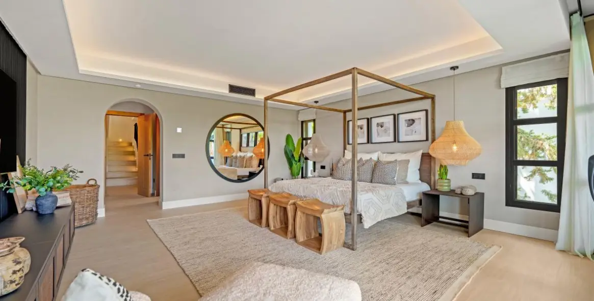 Venta de villa independiente en Nueva Andalucía 29