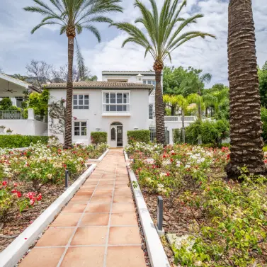 Venta de villa independiente en Sierra Blanca