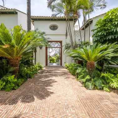 Venta de villa independiente en Sierra Blanca