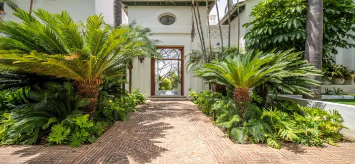 Venta de villa independiente en Sierra Blanca 4