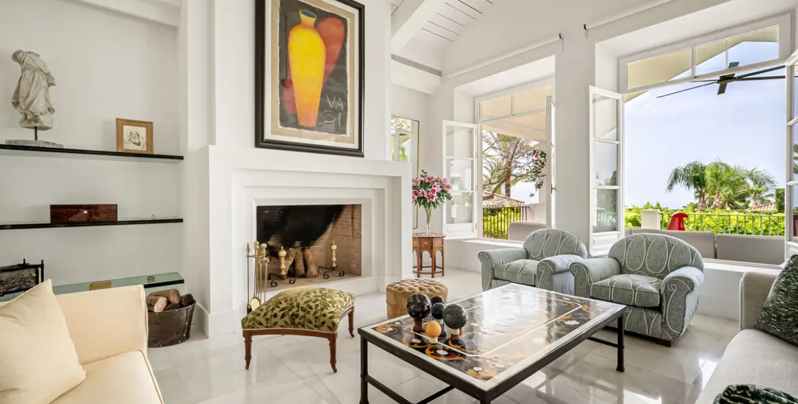 Venta de villa independiente en Sierra Blanca 12