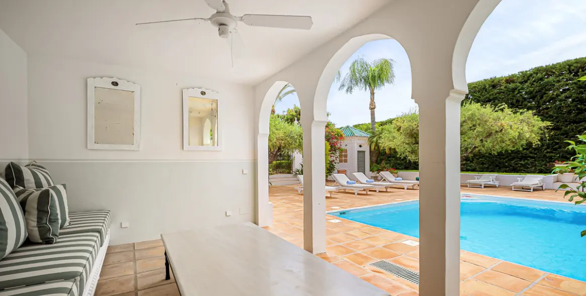 Venta de villa independiente en Sierra Blanca 29