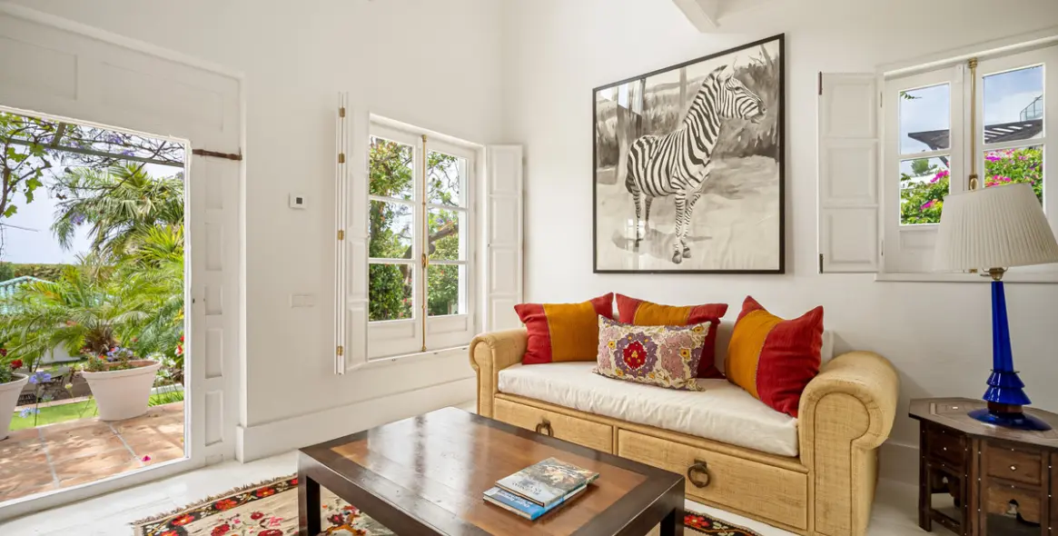 Venta de villa independiente en Sierra Blanca 40