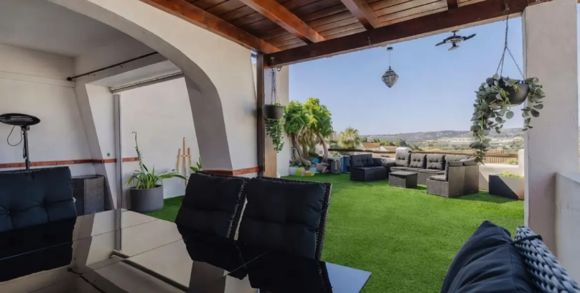 Sale of ground floor apartment in Casares Playa 4