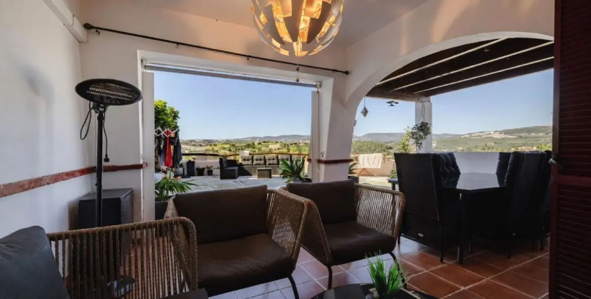 Sale of ground floor apartment in Casares Playa 5