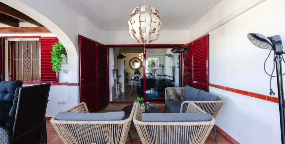 Sale of ground floor apartment in Casares Playa 7