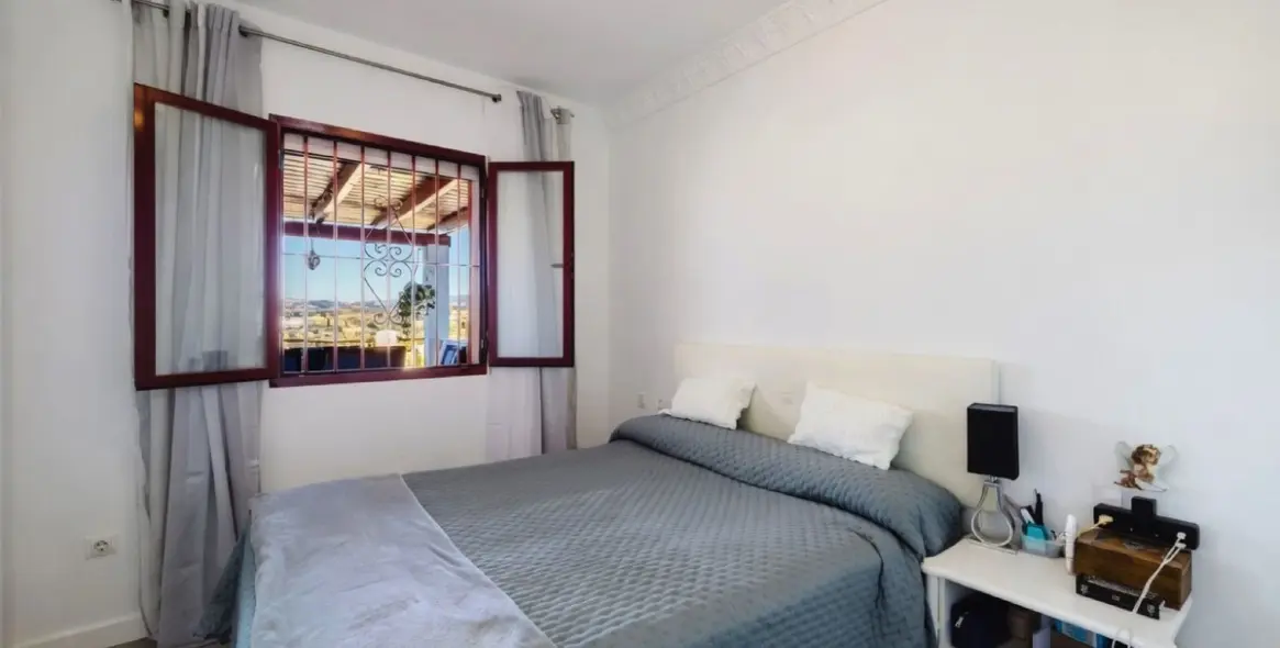 Sale of ground floor apartment in Casares Playa 16