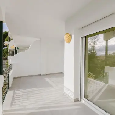 Sale of middle floor apartment in Artola