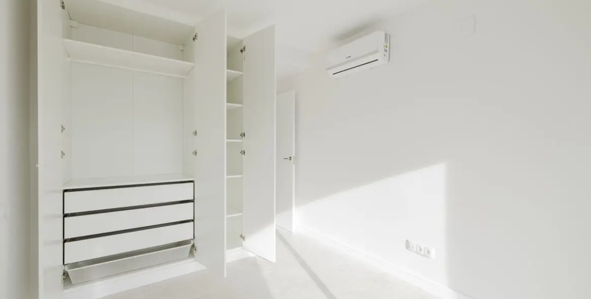 Sale of middle floor apartment in Artola 15